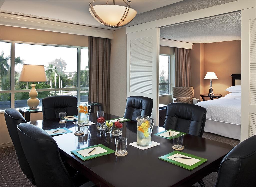 Sheraton Suites Fort Lauderdale West Plantation Ngoại thất bức ảnh